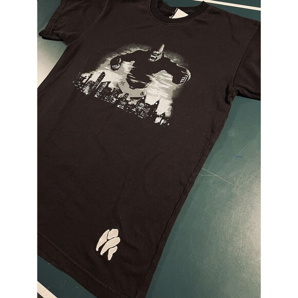 Darren Till Gorilla King Kong Embroidered Logo T-Shirt MEDIUM Fighter MMA UFC UK - Picture 2 of 8